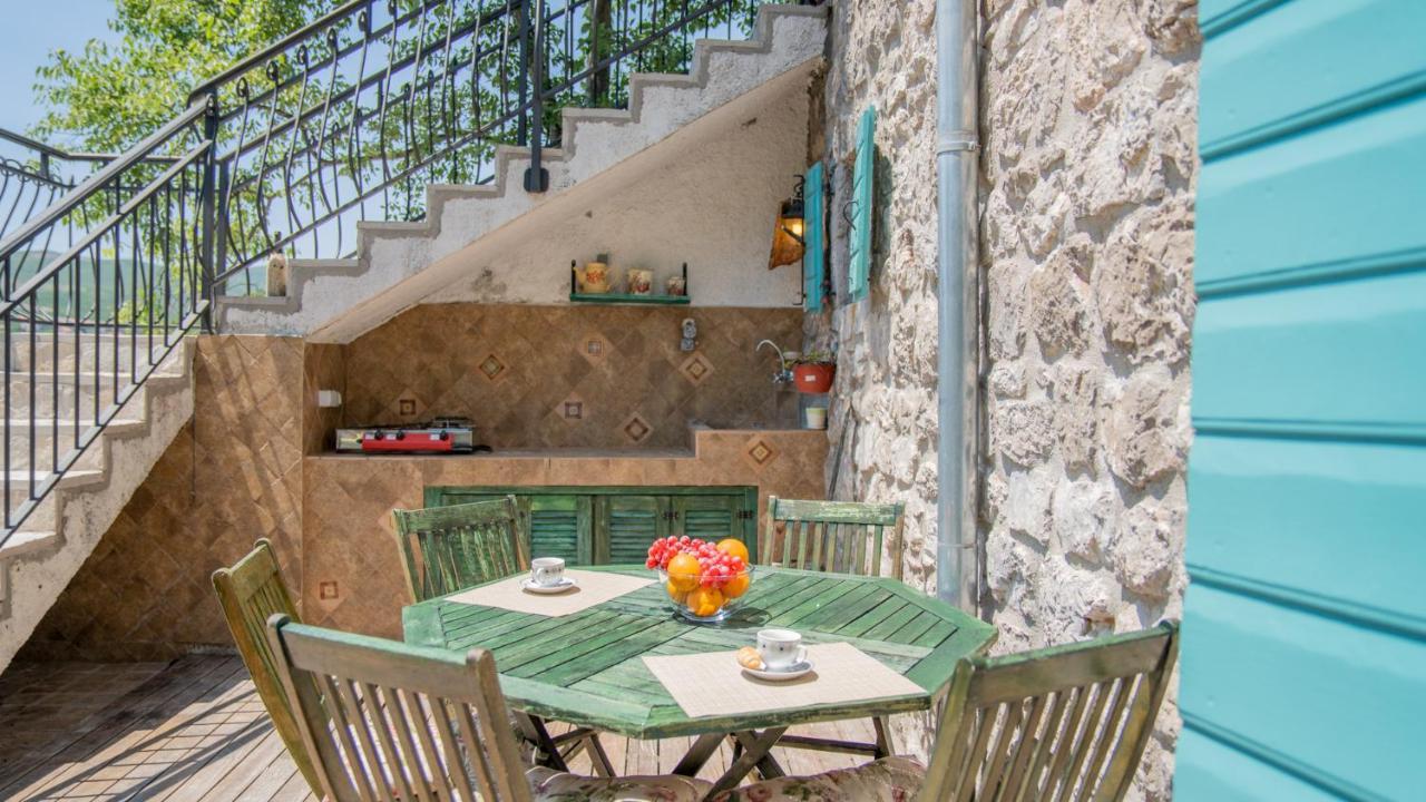 Villa Toscana With A Pool Τίβατ Εξωτερικό φωτογραφία