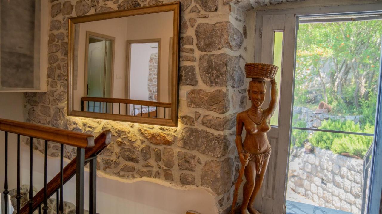 Villa Toscana With A Pool Τίβατ Εξωτερικό φωτογραφία