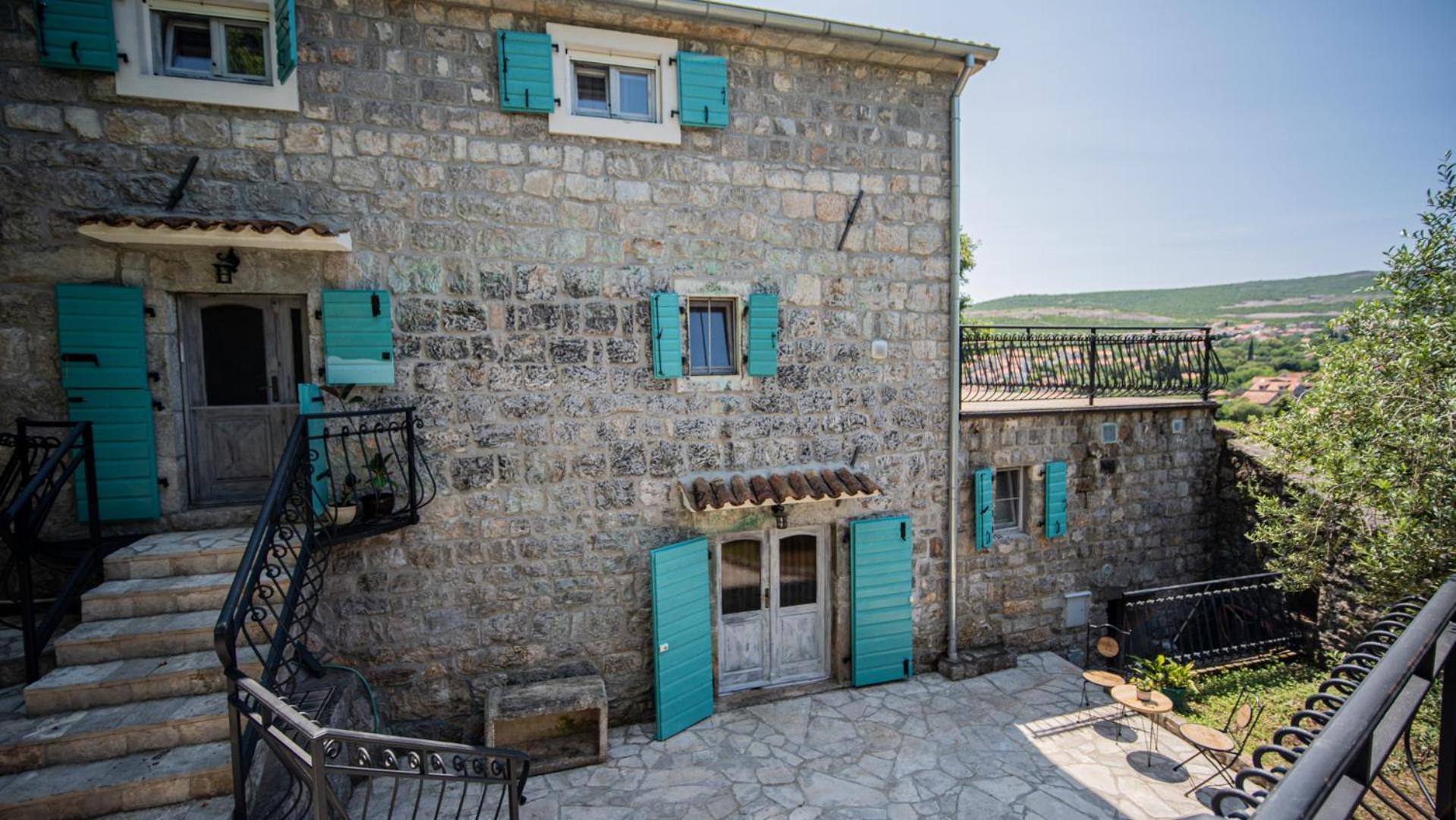 Villa Toscana With A Pool Τίβατ Εξωτερικό φωτογραφία